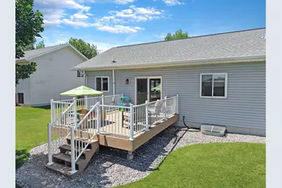 211 Rainbow Drive, Marshall, MN 56258 - Photo 3
