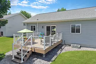 211 Rainbow Dr, Marshall, MN 56258 - Photo 3