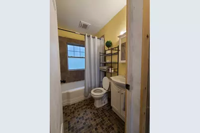 635 E 2nd Street, Litchfield, MN 55355 - Photo 33