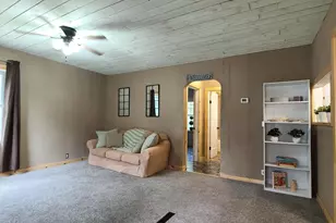 635 E 2nd St, Litchfield, MN 55355 - Photo 7