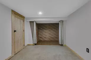 635 E 2nd St, Litchfield, MN 55355 - Photo 15