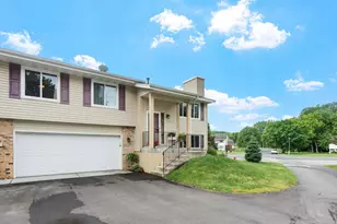 3859 Dolomite Dr, Eagan, MN 55122 - Photo 23