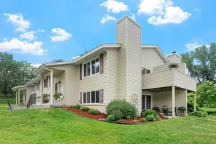 3859 Dolomite Dr, Eagan, MN 55122 - Photo 25
