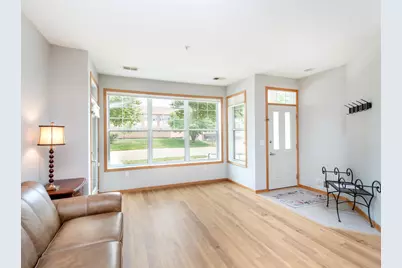620 Wesley Commons Drive #19, Golden Valley, MN 55427 - Photo 7