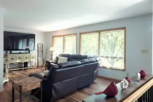 1050 8th St SW, Pine City, MN 55063 - Photo 7