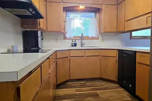 1050 8th St SW, Pine City, MN 55063 - Photo 7