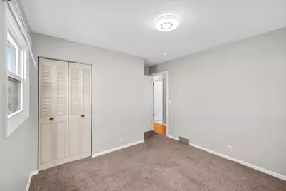 5856 Washburn Avenue S, Minneapolis, MN 55410 - Photo 13