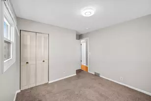 5856 Washburn Ave S, Minneapolis, MN 55410 - Photo 13