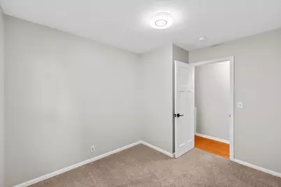 5856 Washburn Avenue S, Minneapolis, MN 55410 - Photo 11