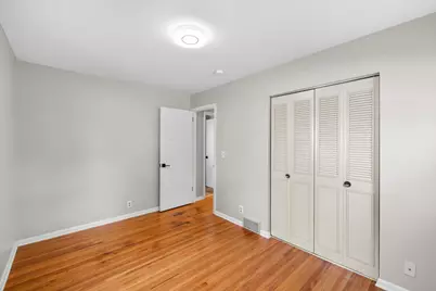 5856 Washburn Avenue S, Minneapolis, MN 55410 - Photo 15