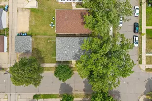 5856 Washburn Ave S, Minneapolis, MN 55410 - Photo 3