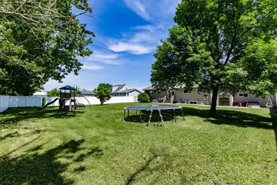 501 1st Street NW, Hillsboro, ND 58045 - Photo 15