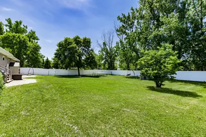 501 1st Street NW, Hillsboro, ND 58045 - Photo 13