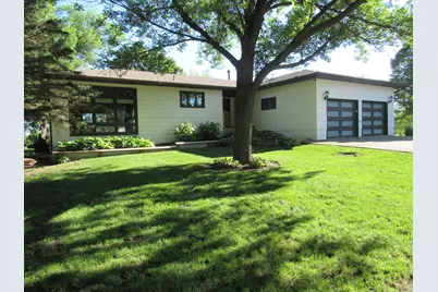 28 Linden Lane, Blue Earth, MN 56013 - Photo 1