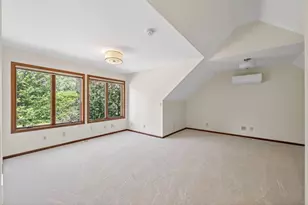 3034 Edgewater Dr, Woodbury, MN 55125 - Photo 41
