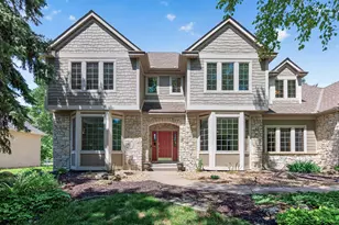 3034 Edgewater Dr, Woodbury, MN 55125 - Photo 1