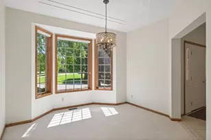 3034 Edgewater Dr, Woodbury, MN 55125 - Photo 13