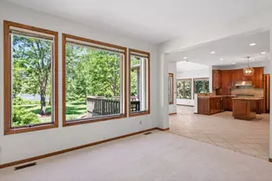 3034 Edgewater Dr, Woodbury, MN 55125 - Photo 21