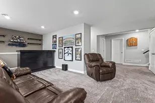 1321 Chestnut Cir, Carver, MN 55315 - Photo 9