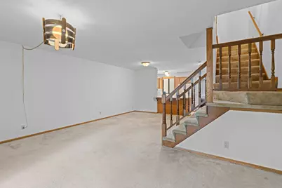 112 South Drive #D, Circle Pines, MN 55014 - Photo 5