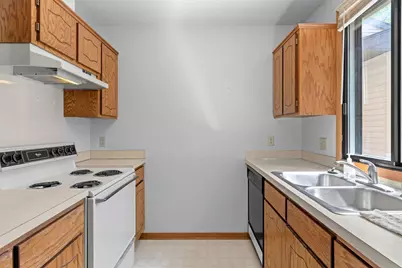 112 South Drive #D, Circle Pines, MN 55014 - Photo 7