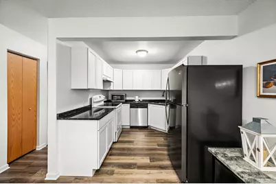 350 Shelard Parkway #106, Saint Louis Park, MN 55426 - Photo 9