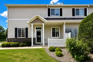 5886 Camellia Ct NW, Rochester, MN 55901 - Photo 3