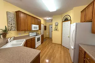 5886 Camellia Ct NW, Rochester, MN 55901 - Photo 13