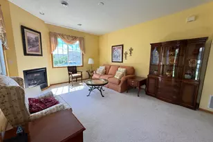 5886 Camellia Ct NW, Rochester, MN 55901 - Photo 5