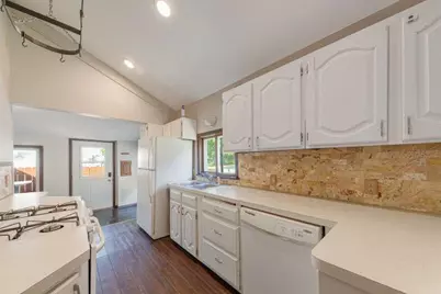109 Florence Street, Mankato, MN 56001 - Photo 11