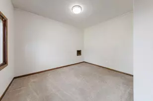 109 Florence St, Mankato, MN 56001 - Photo 17