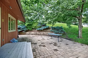 10647 Utica Rd, Bloomington, MN 55437 - Photo 25
