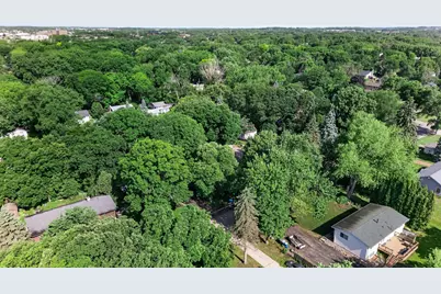2705 Larch Lane N, Plymouth, MN 55441 - Photo 41
