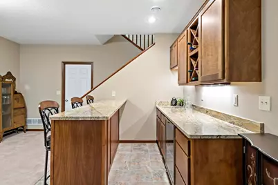 15305 Stonewood Court, Burnsville, MN 55306 - Photo 31