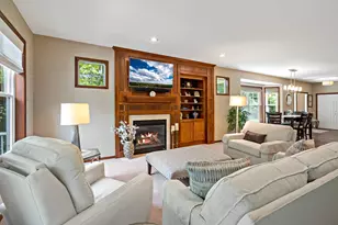 15305 Stonewood Ct, Burnsville, MN 55306 - Photo 3