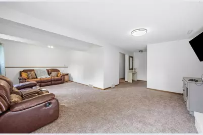 421 Rensvold Boulevard, Moorhead, MN 56560 - Photo 17