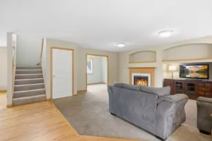 1310 Birch Dr, Mayer, MN 55360 - Photo 7