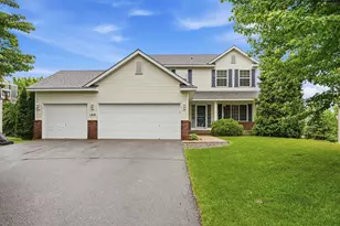 1310 Birch Dr, Mayer, MN 55360 - Photo 3