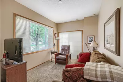 14012 54th Avenue N #2, Plymouth, MN 55446 - Photo 9