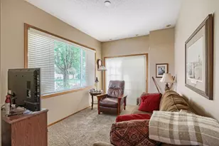14012 54th Ave N, Plymouth, MN 55446 - Photo 9