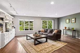 1092 Ivy Hill Dr, Mendota Heights, MN 55118 - Photo 15