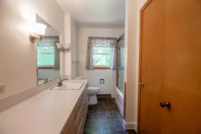 120 E Douglas Avenue, Fergus Falls, MN 56537 - Photo 21
