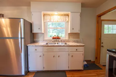 120 E Douglas Avenue, Fergus Falls, MN 56537 - Photo 13