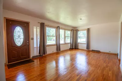 120 E Douglas Avenue, Fergus Falls, MN 56537 - Photo 7