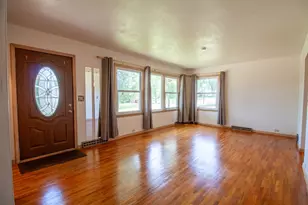 120 E Douglas Ave, Fergus Falls, MN 56537 - Photo 7