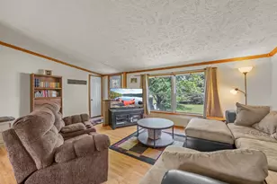 57526 Government Rd, Pine City, MN 55063 - Photo 9