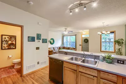 11041 Fergus Street NE #B, Blaine, MN 55449 - Photo 9
