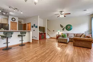 11041 Fergus St NE, Blaine, MN 55449 - Photo 5