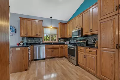 706 Erickson Court, Sauk Rapids, MN 56379 - Photo 5
