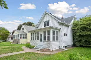1262 Charles Ave, Saint Paul, MN 55104 - Photo 3